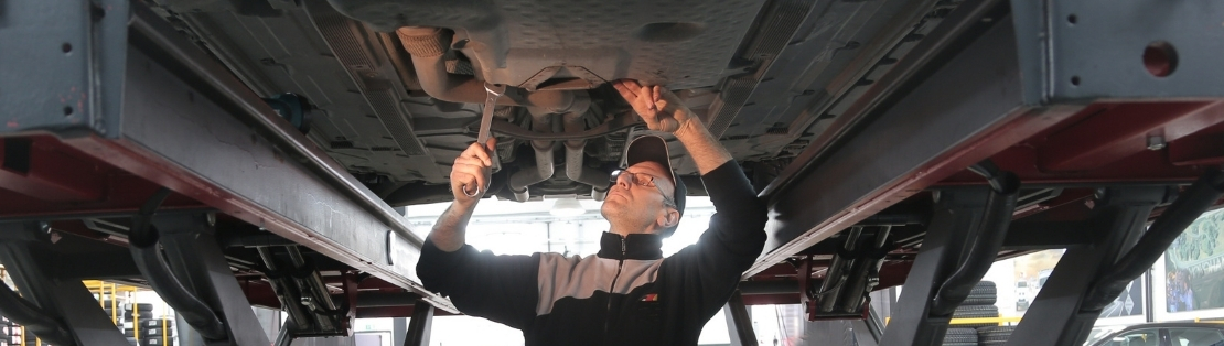 Oil leaks in cars