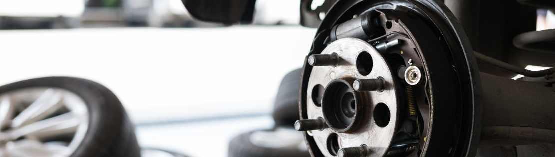 Car Wheel Bearing: Symptoms & Signs of a Bad Wheel Bearing