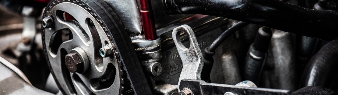Checking Car Tyre Pressure